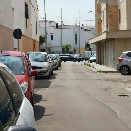 Appartamento Via Crotone 93c